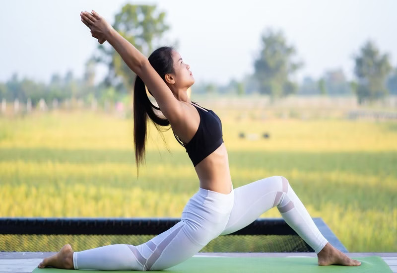 Hoạt động thể chất còn giúp cải thiện chức năng phổi, tăng cường khả năng hấp thụ oxy và loại bỏ độc tố