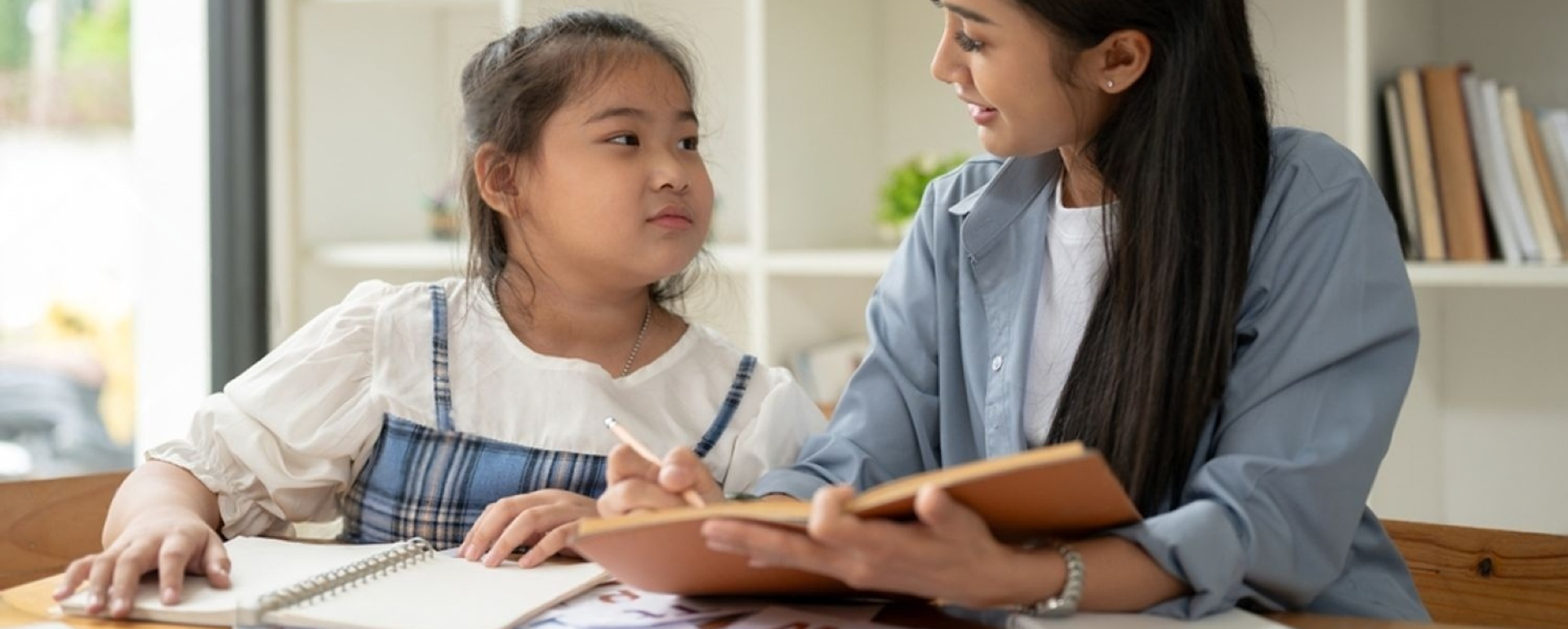 Tặng Gì Cho Cô Giáo Mầm Non?