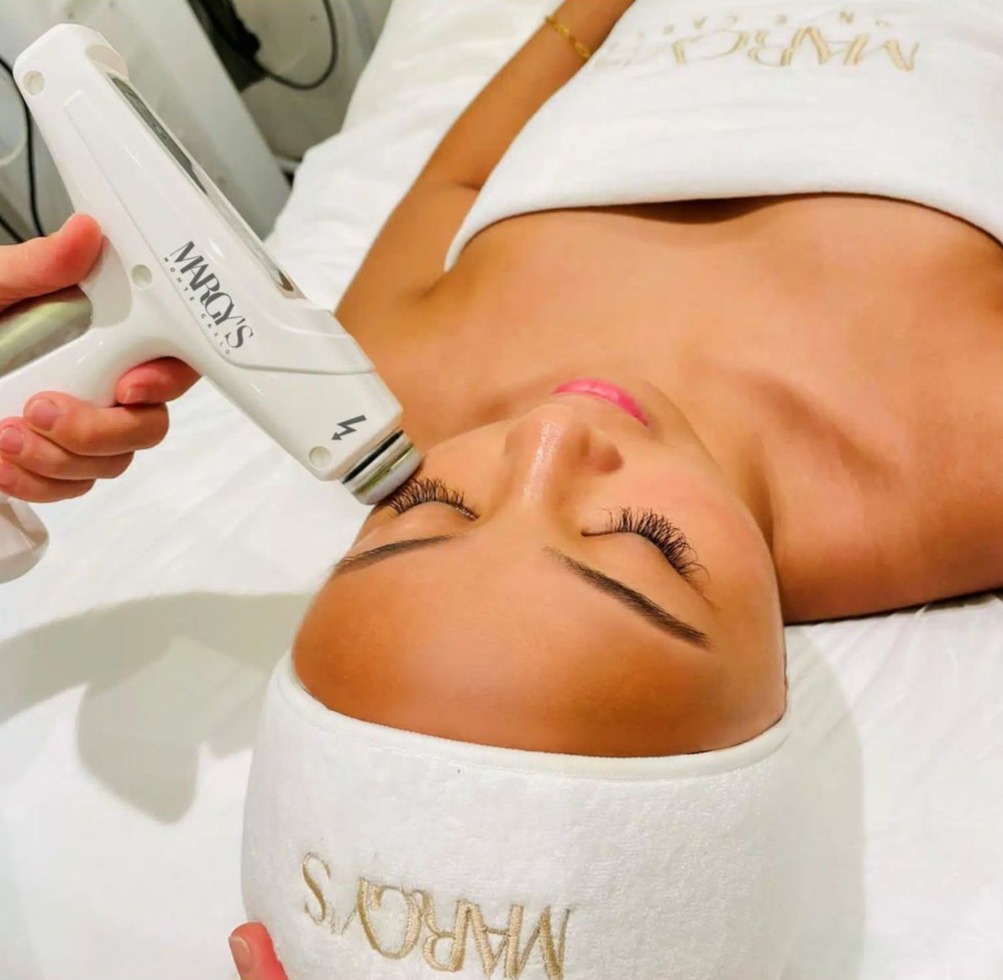 Plasma Clarifying Facial