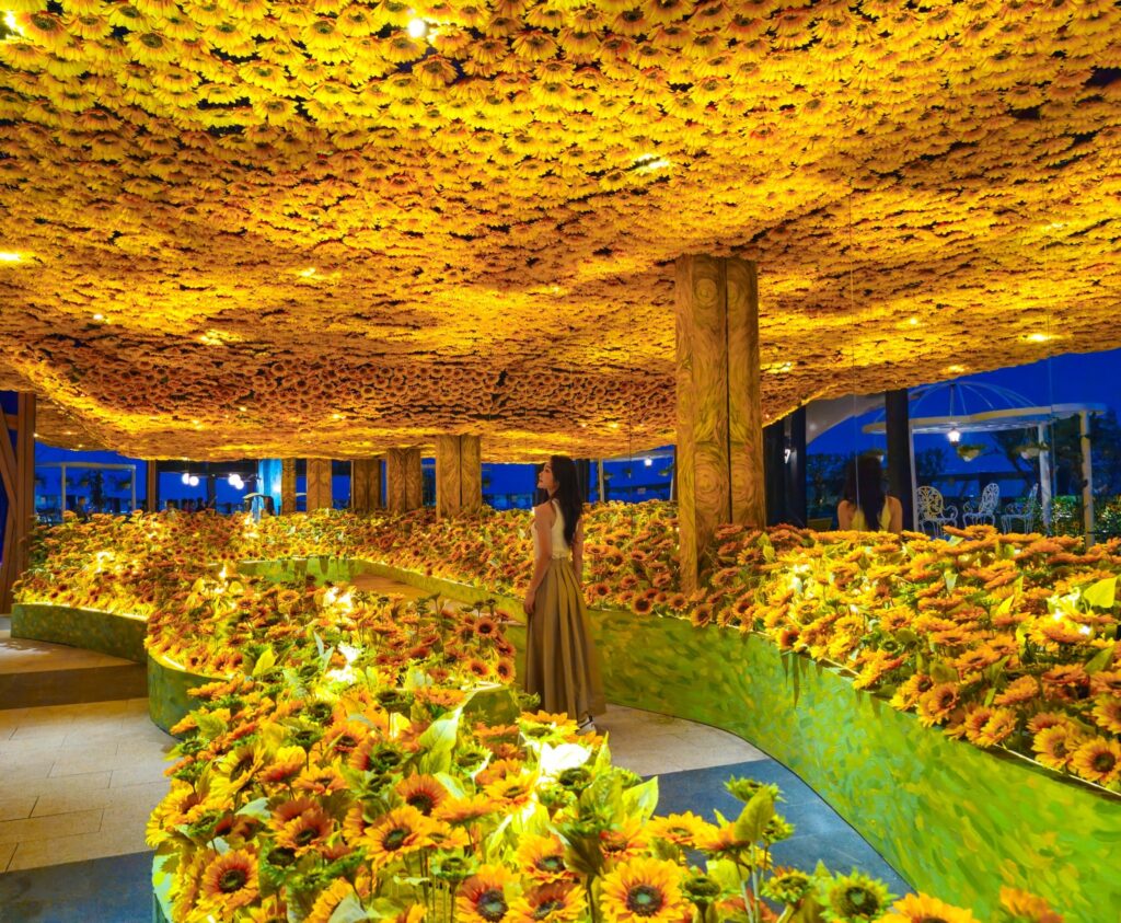 thiên đường giải trí và nghệ thuật Triển lãm Van Gogh