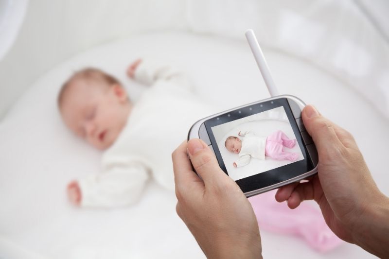 local baby monitor thay thế WiFi baby monitor để đảm bảo an toàn
