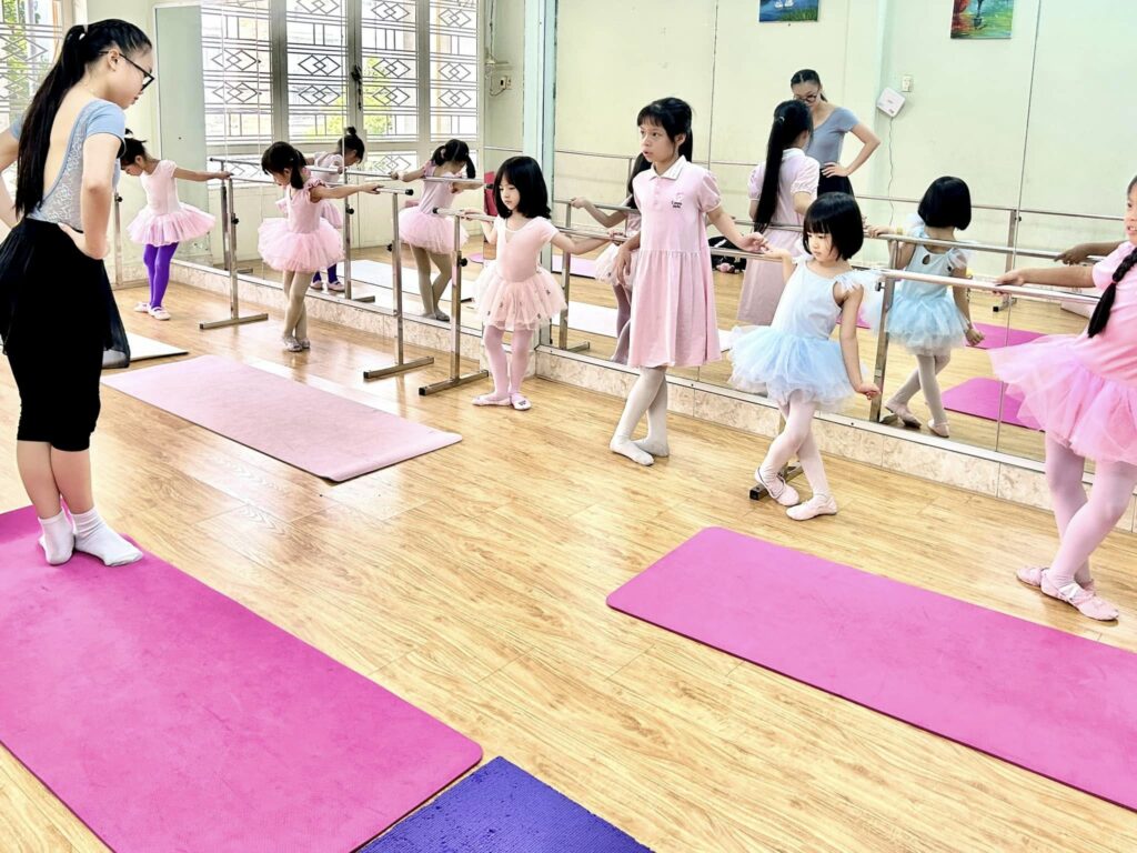 Kids Art & Music Saigon (KAMS)