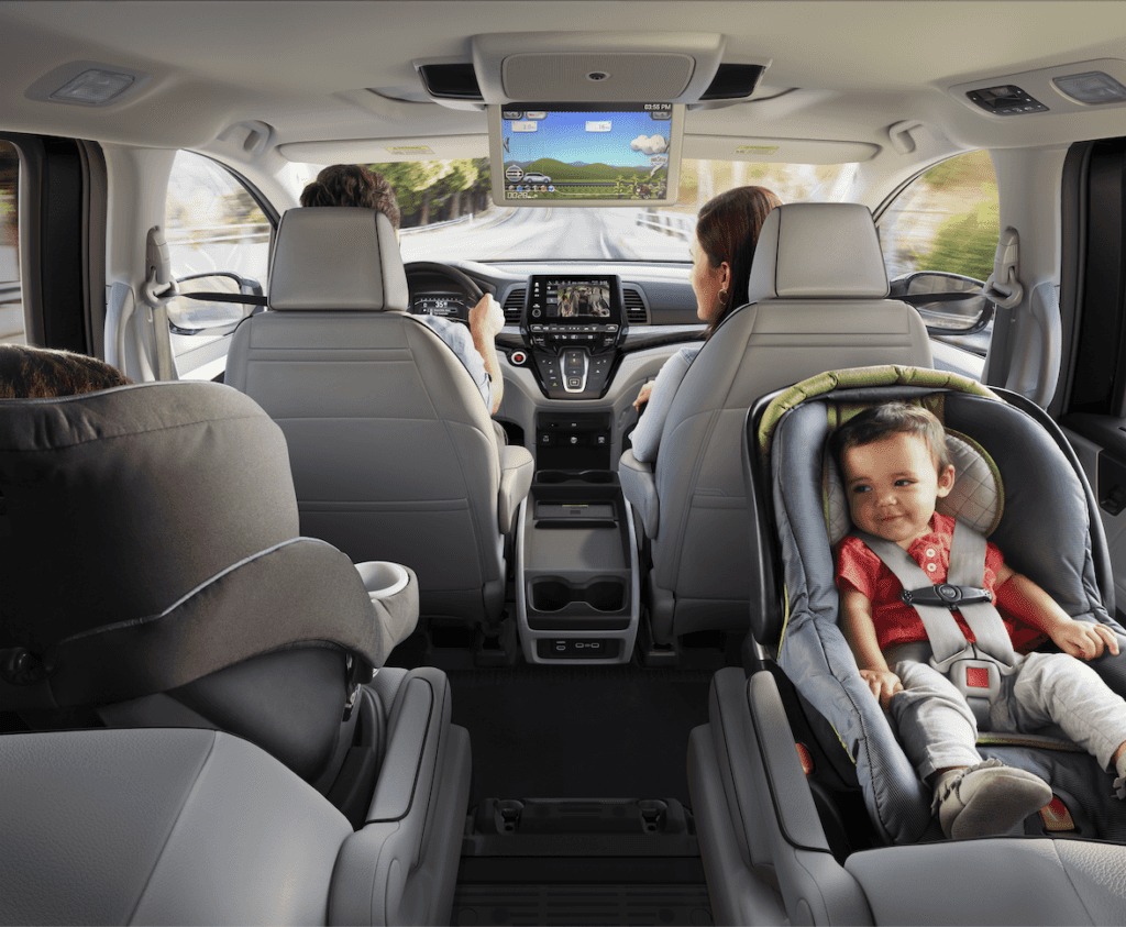 Bên trong Honda Odyssey
