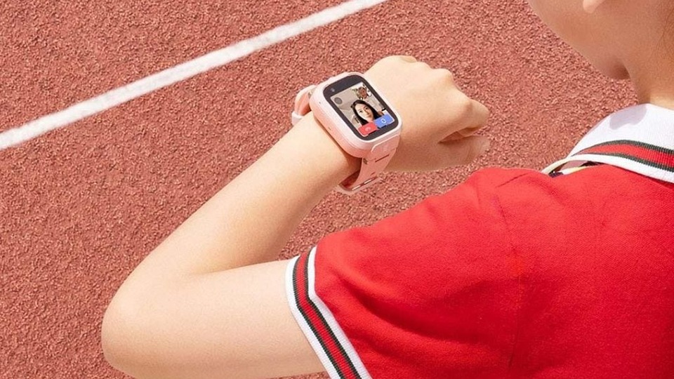 Smartwatch thay thế smartphone cho trẻ em
