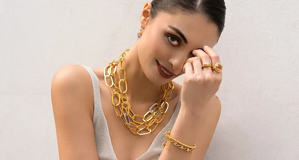 Trang sức cao cấp phong cách điêu khắc hiện đại