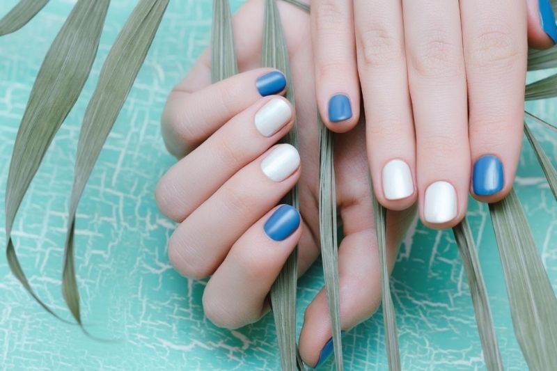 Xu hướng nail 2026 nghệ thuật làm đẹp cá tính