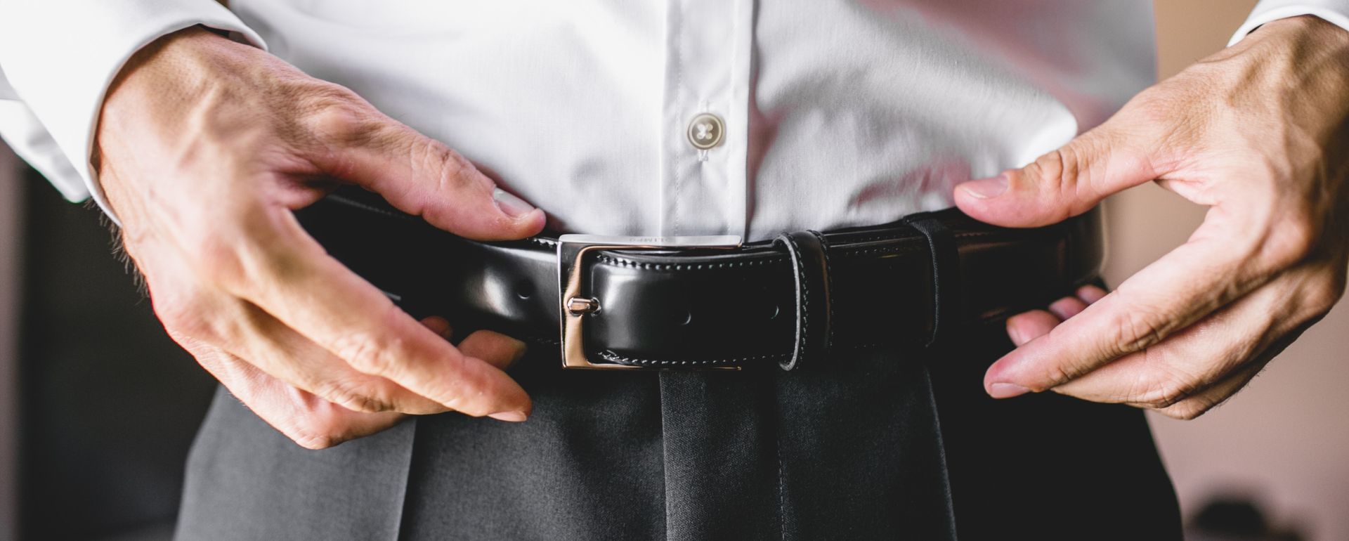 Thắt Lưng Chú Rể Thể Hiện Phong Cách Tinh Tế Trong Ngày Trọng Đại