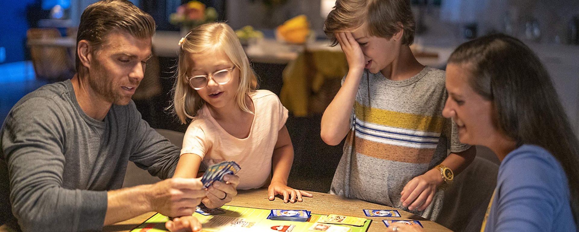 Gắn Kết Yêu Thương Qua Vũ Trụ Pokémon