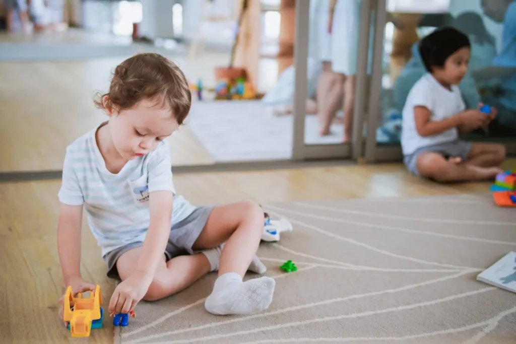 Xúc giác là một trong các giác quan đầu tiên mà trẻ phát triển