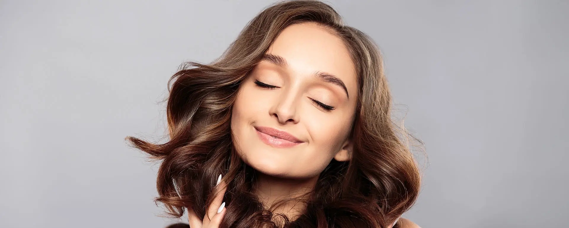 Mặt Nạ Tự Nhiên Dưỡng Nuôi Suối Tóc Huyền