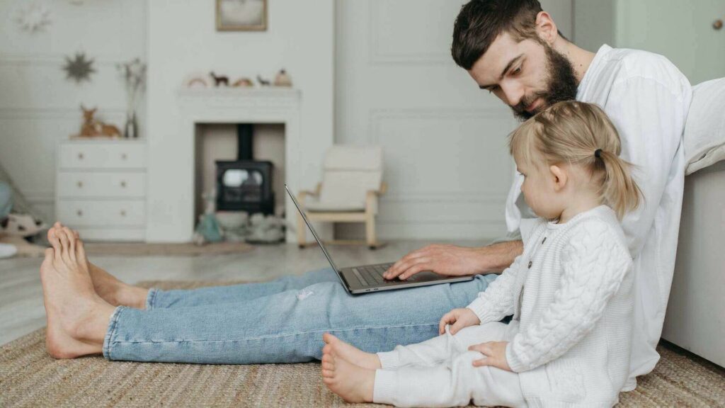 Phong cách nuôi dạy dễ dãi