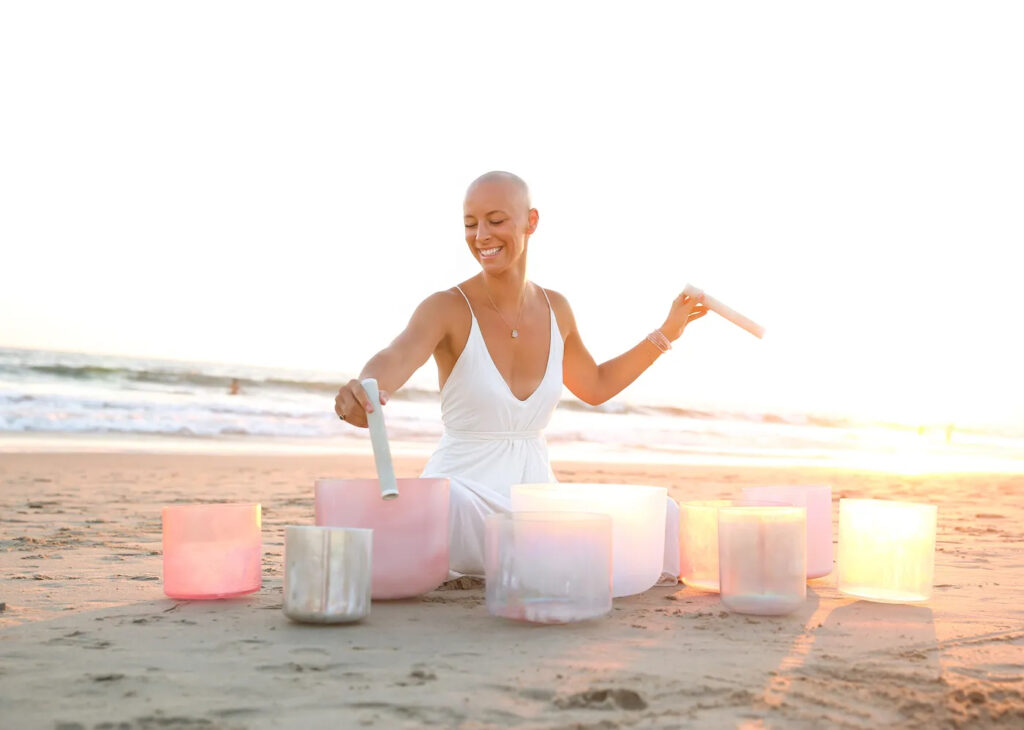 Liệu pháp chữa lành bằng âm thanh giúp cả cơ thể lẫn tâm trí giải tỏa căng thẳng tích tụ 