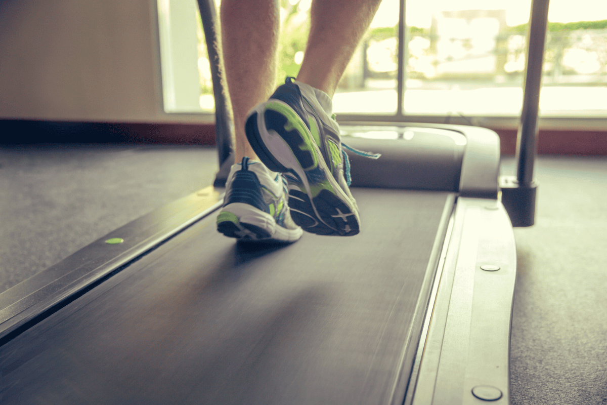 Một đôi giày tốt không nên ôm siết, nhưng cũng không được lỏng