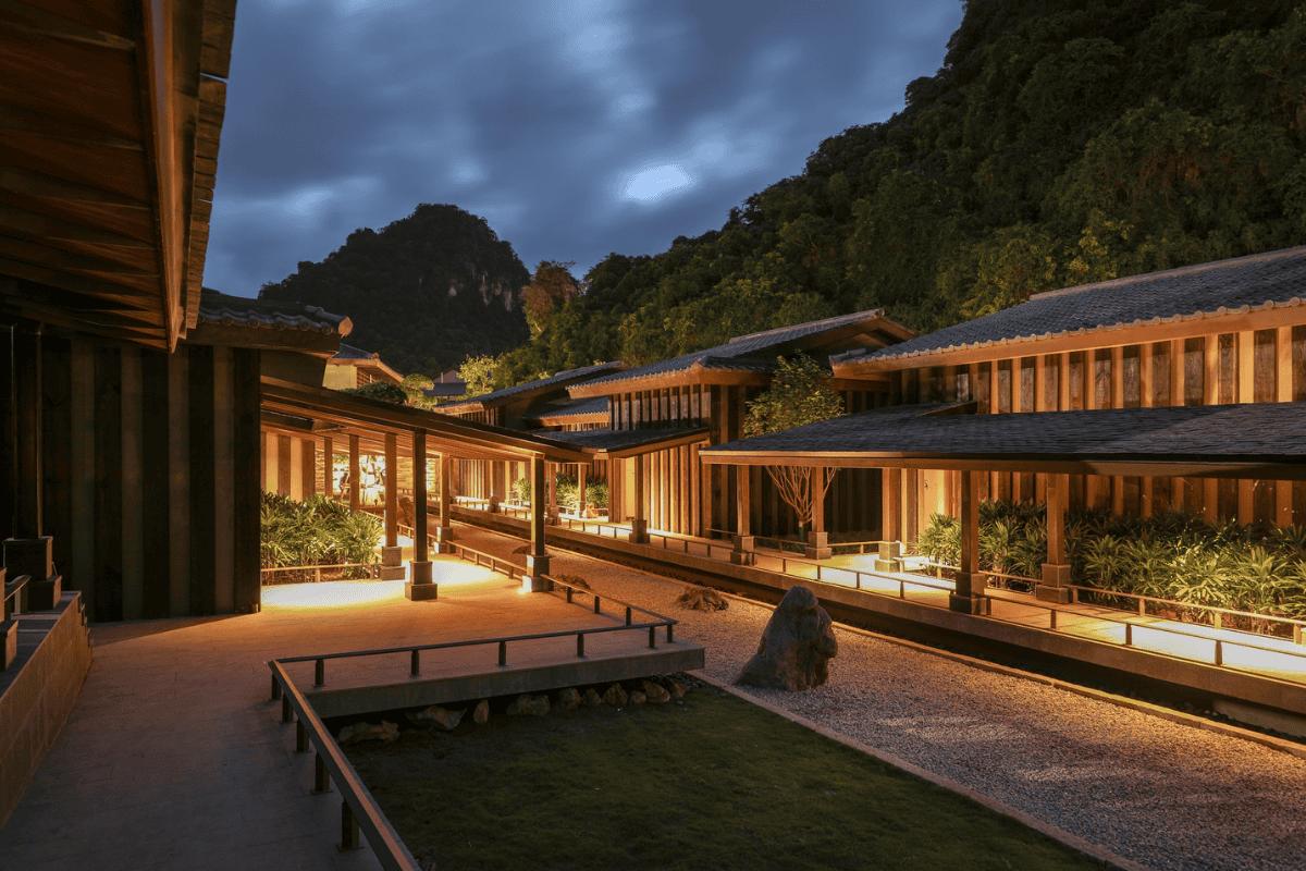 Khu nghỉ dưỡng gồm 178 biệt thự cùng 38 phòng và suite