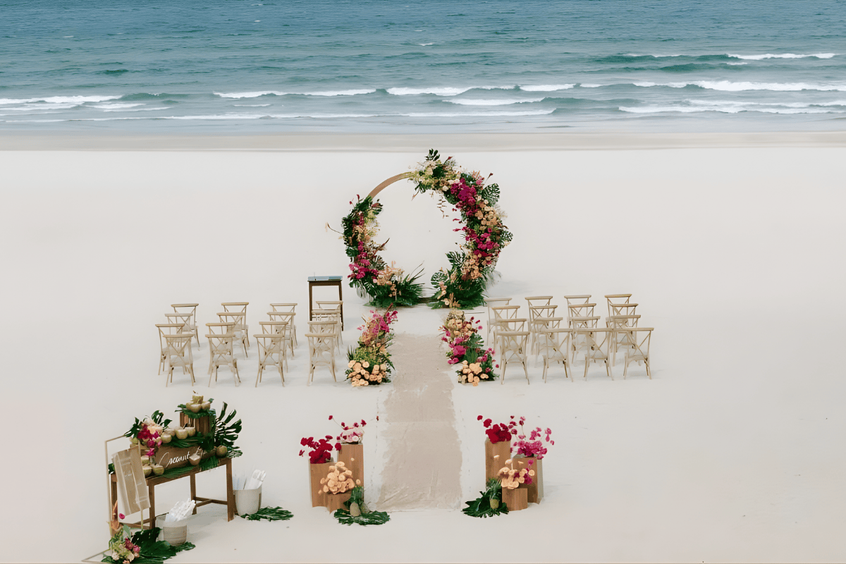 Làm việc với một Chuyên gia Tổ chức cưới ngay tại điểm đến là điều rất cần thiết