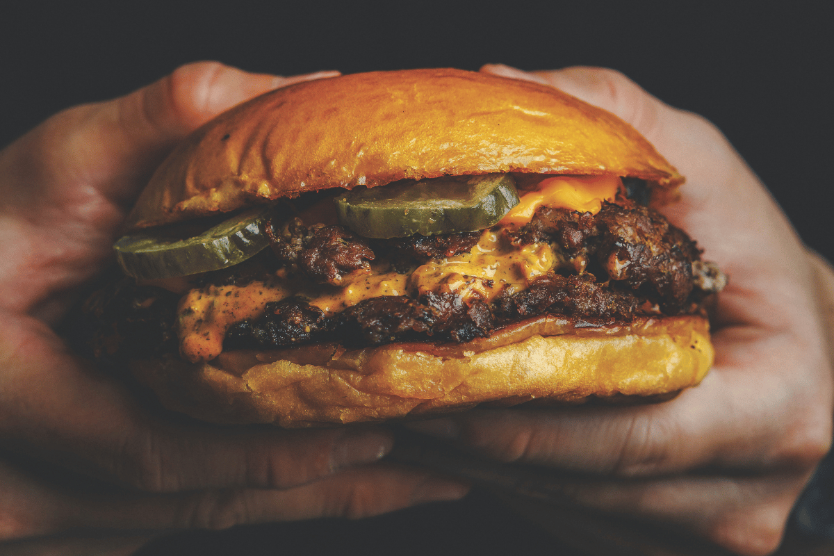 Sự trở lại của burger cổ điển là một sự nâng cấp toàn diện về mặt kỹ thuật cũng như tư duy chế biến